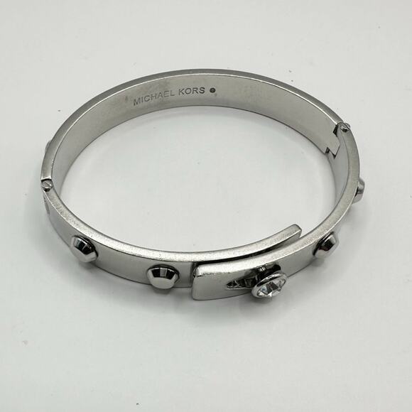 Michael Kors Astor Cityscape Bracelet Silver Tone Studs Cubic Zirconia Bangle - Picture 12 of 12